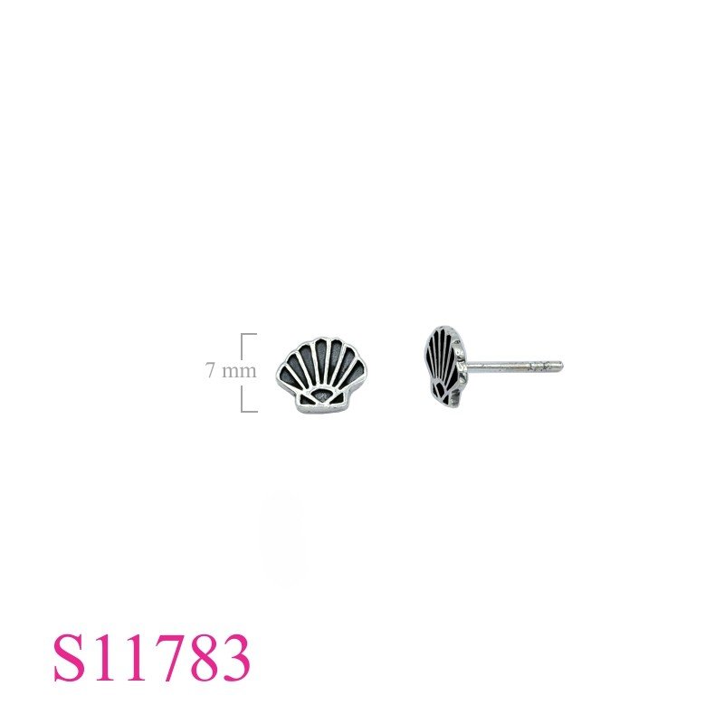 Earrings, 7mm flat clam.