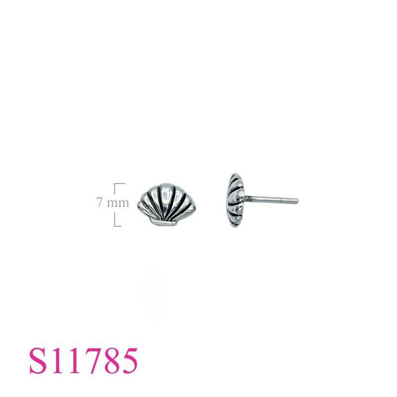 Earrings, 7mm clam.