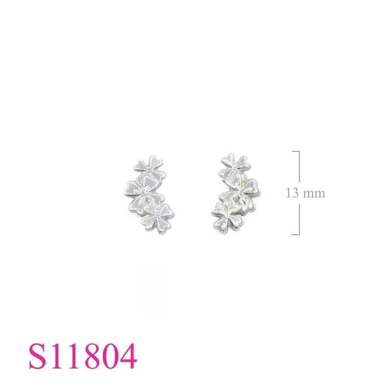 Earrings, 3 small Shamrocks.