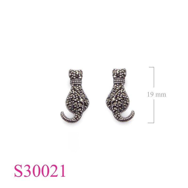 Cat Earrings, Marcasite Earrings, sitting .
