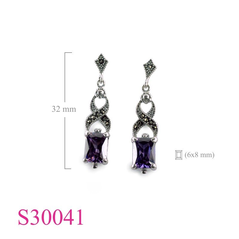 <p>Marcasite Earrings, CZ Earrings, Amethyst CZ rectangle stone.</p>