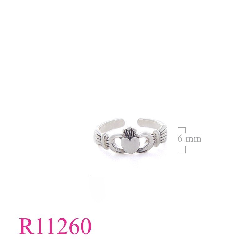 <p>Ring, Claddagh toe ring.</p>