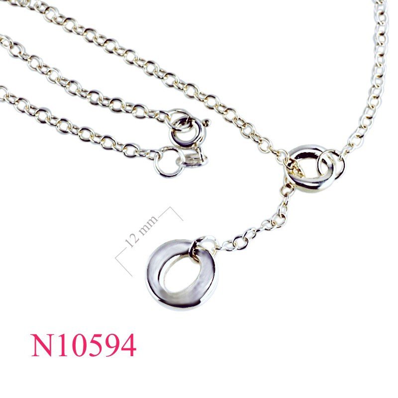 Necklace, Y chain and O charm.