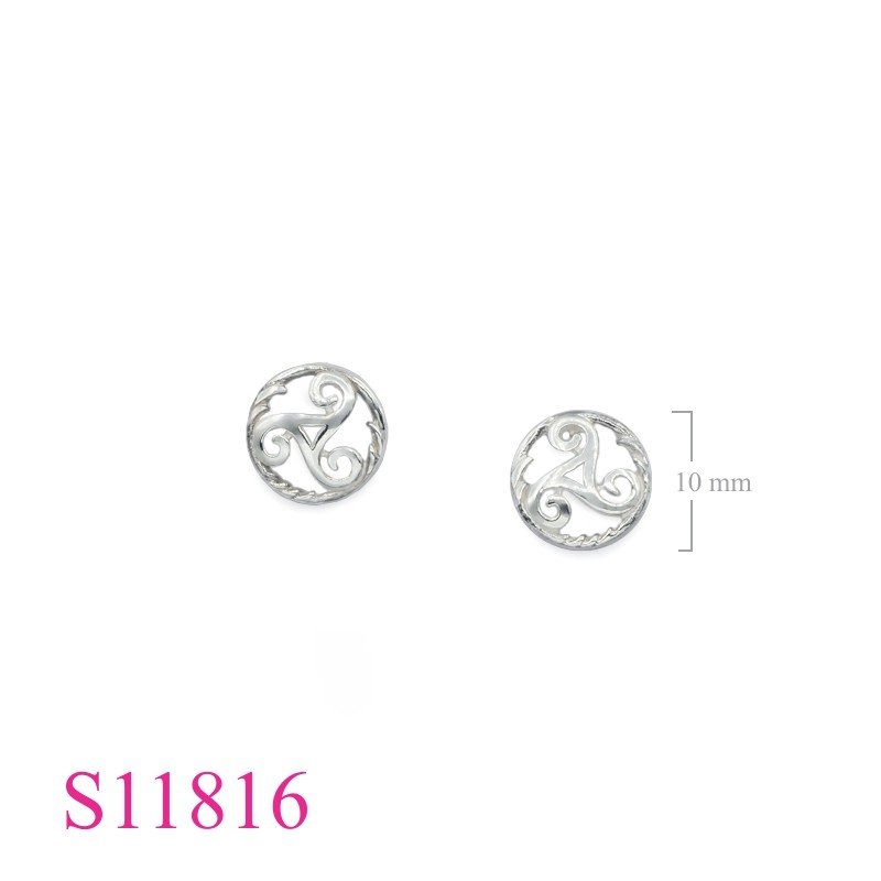 Triskelion Earrings, 10mm round Triskelion.