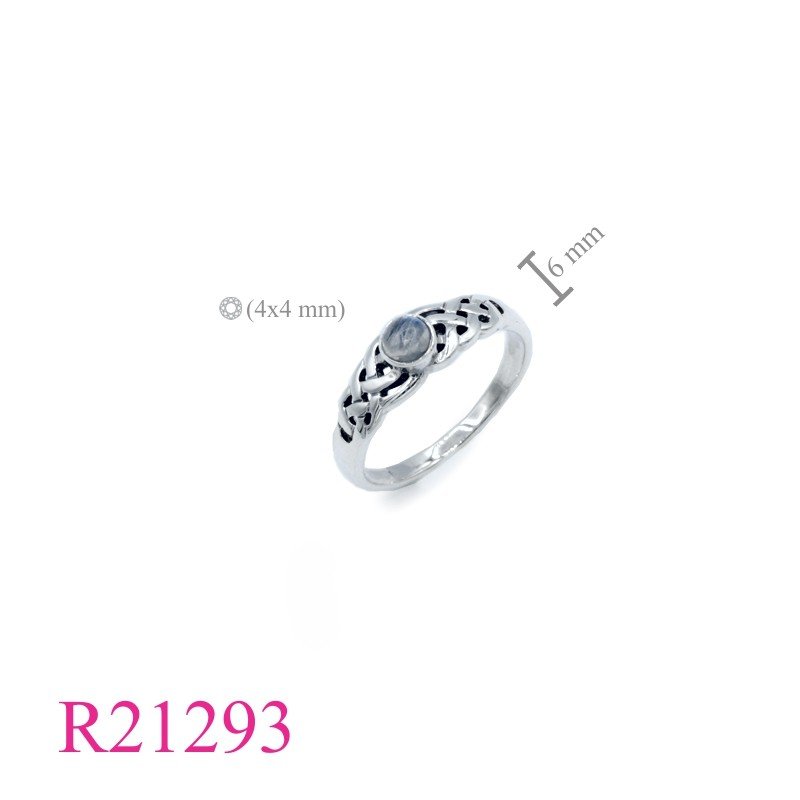 Celtic Ring, Moon Ring, Celtic with round Moonstone.