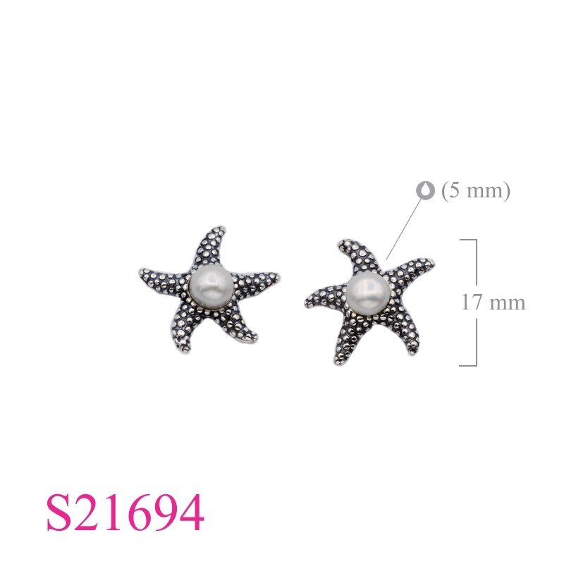 "Starfish Earrings, starfish with Fresh Water Pearl."