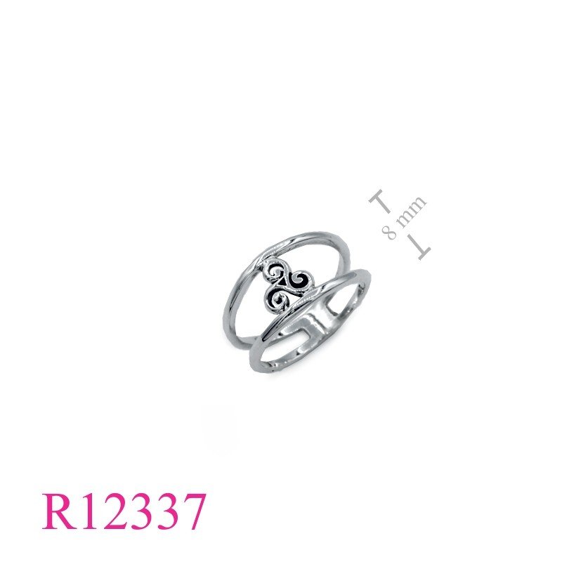 Triskelion Ring.