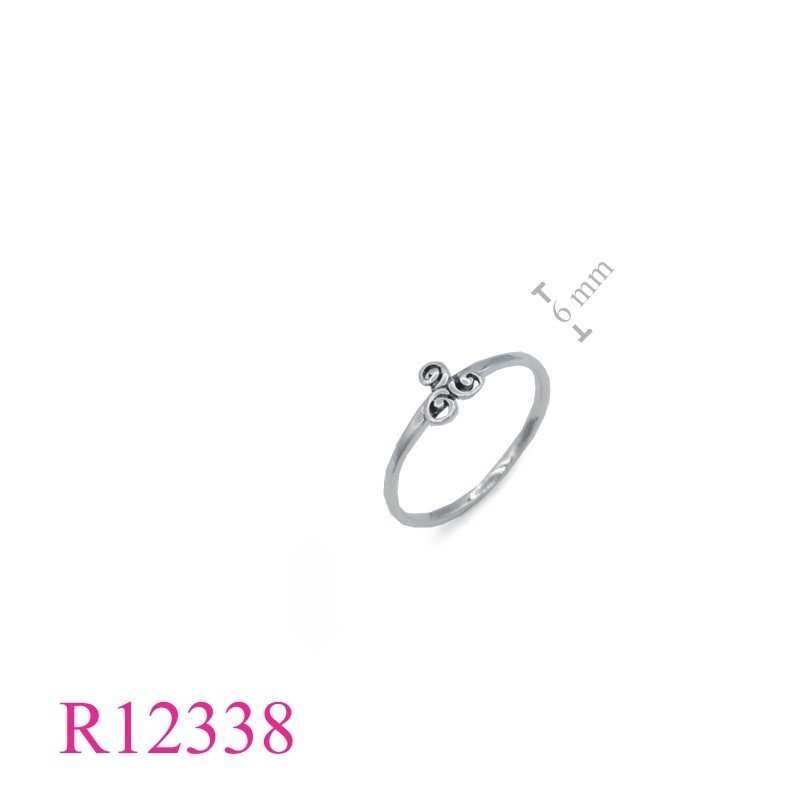 Triskelion Ring.