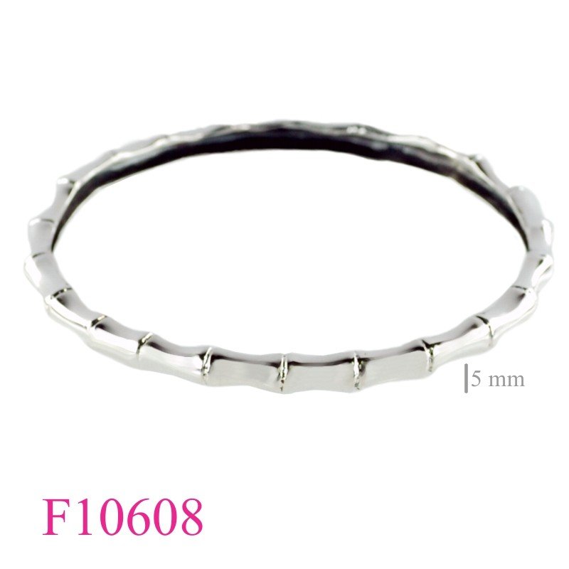 Bangle, bamboo design.