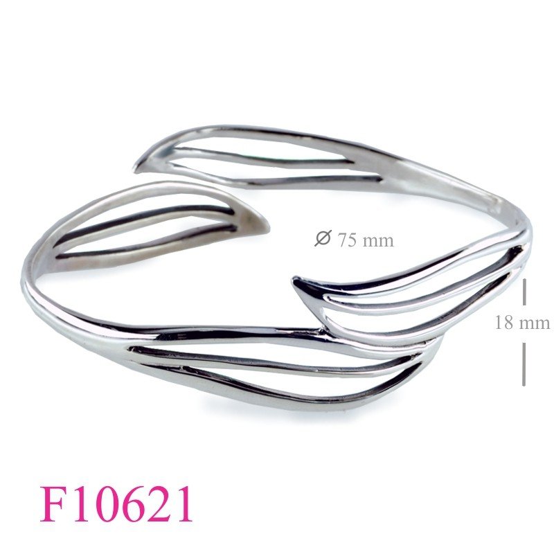 Bangle, opend leaf design C shape.