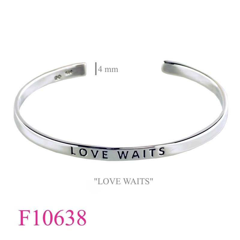Bangle, "LOVE WAITS" C band.