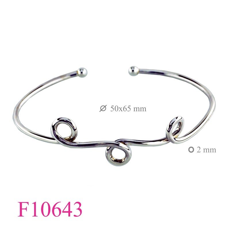 Bangle, 2mm wire and twist to 3 loop.