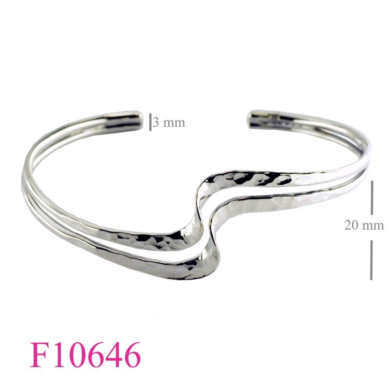Bangle, hammered wavy top wires.