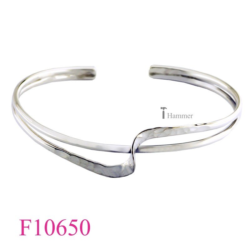 Bangle, hammered wavy and plain wires.
