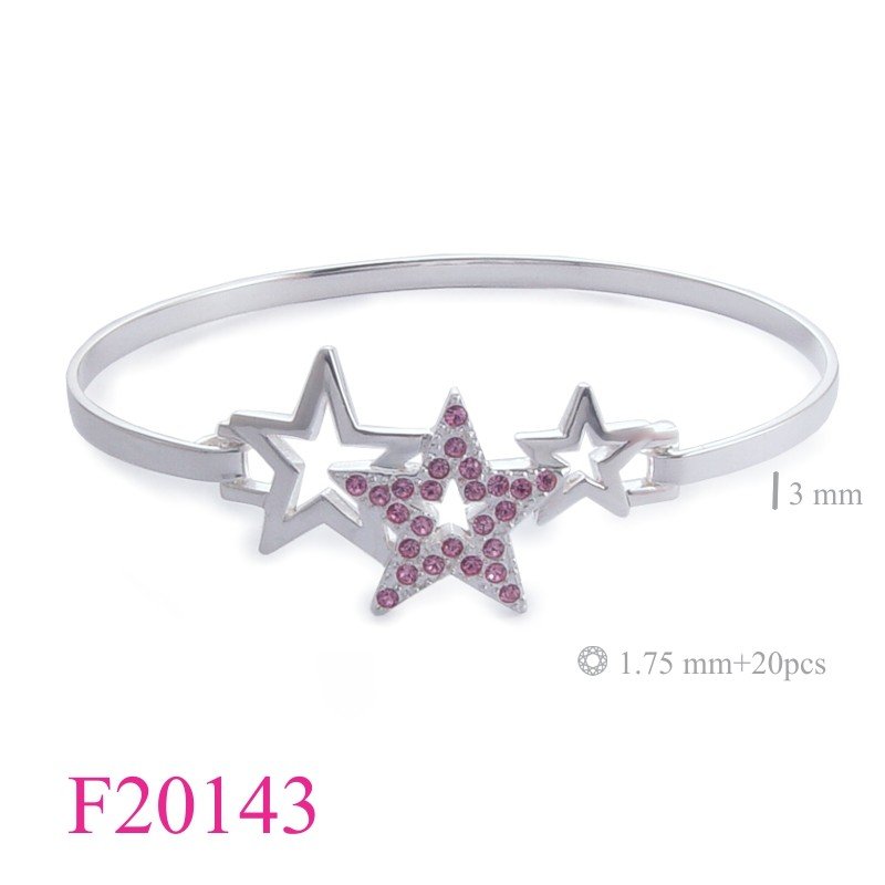 Star Bangle, 3 stars with small crystals.