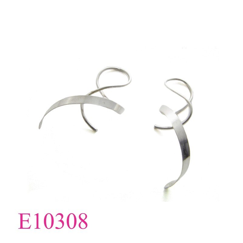 Earrings, twisted wire.