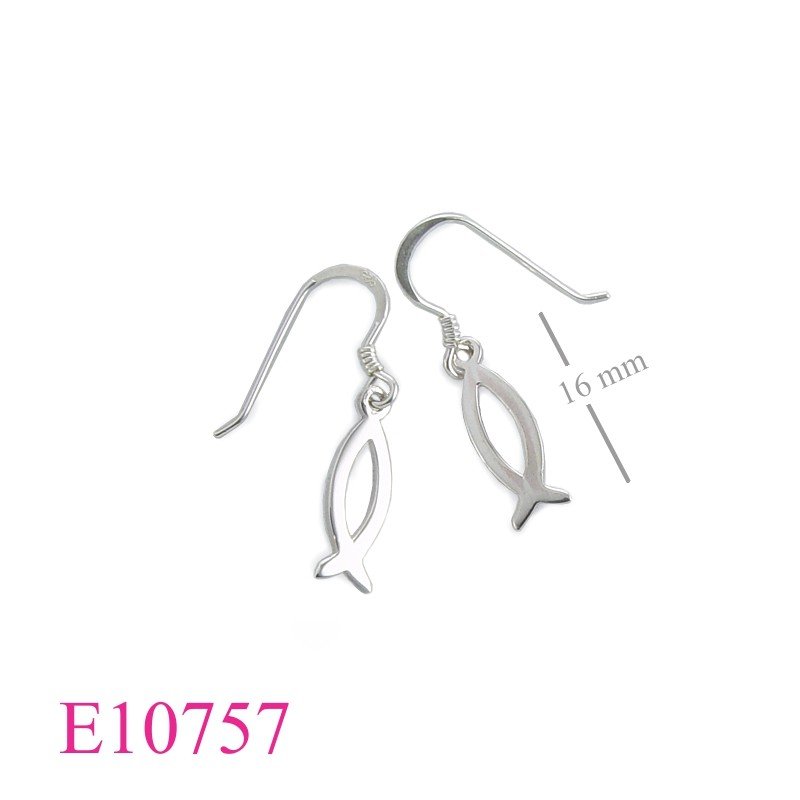 Fish Earrings, fish shape.