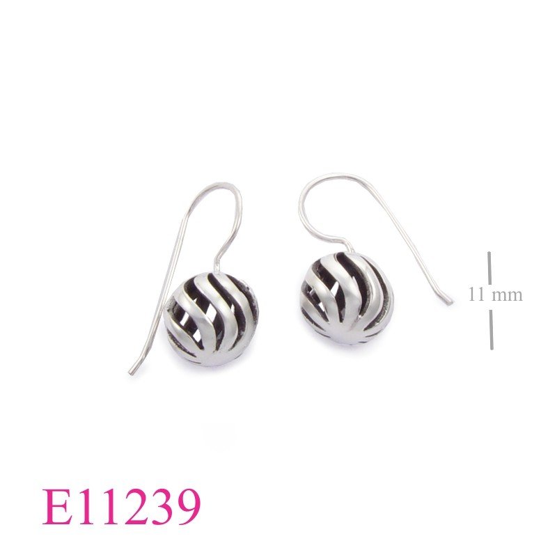 Earrings, 12mm cut out ball.