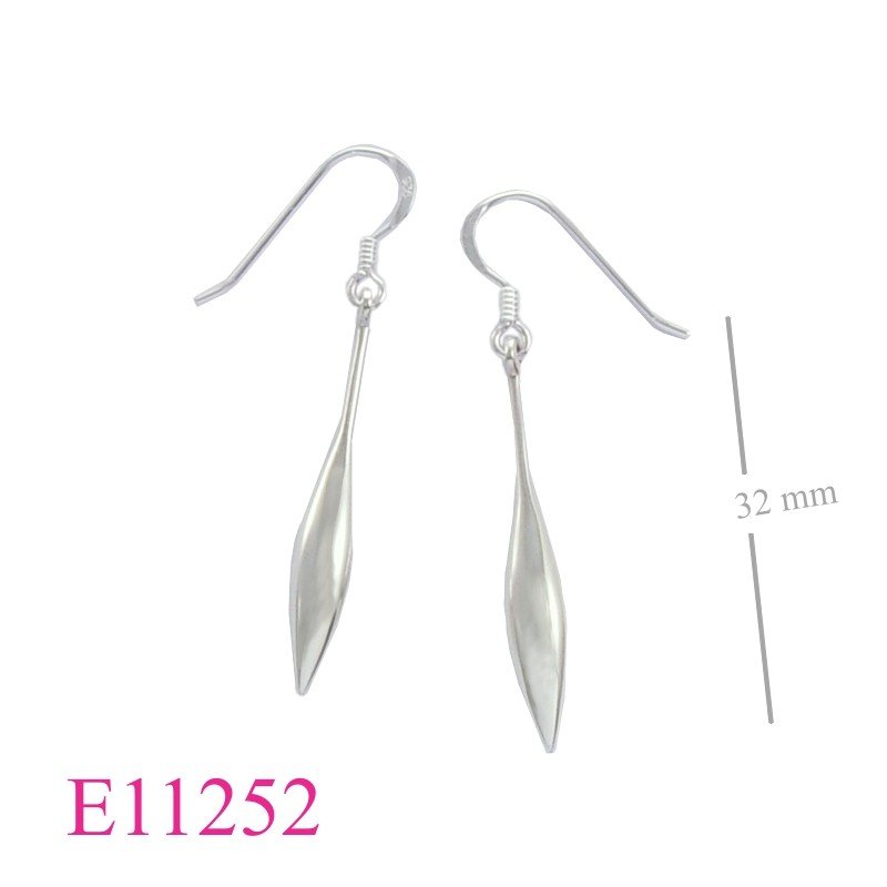 Earrings, long drop.
