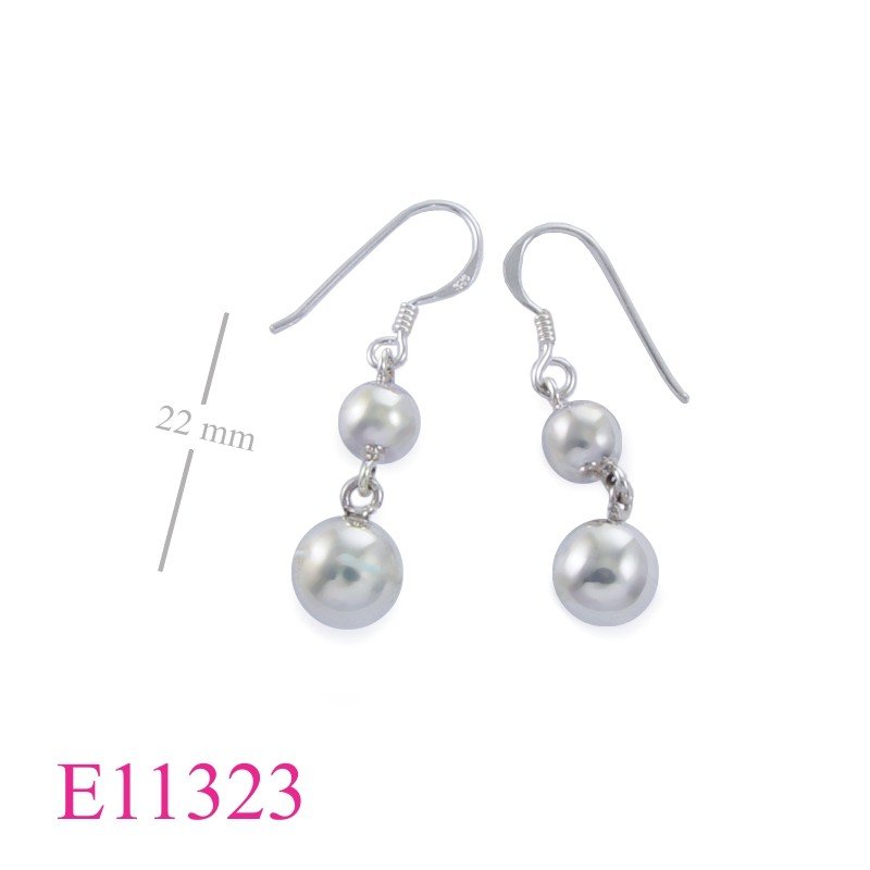Earrings, 2 balls.