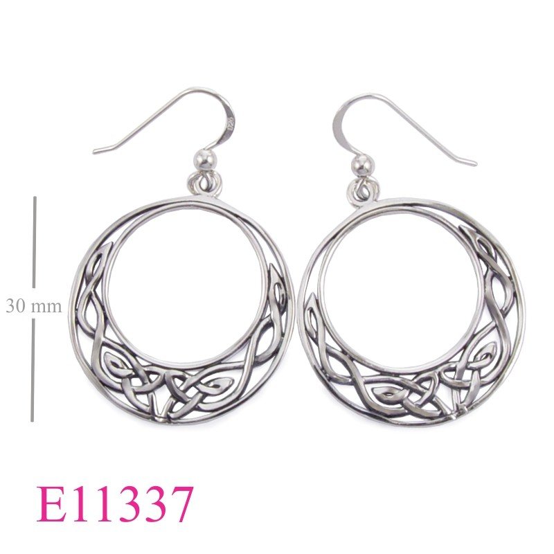 Earrings, round cut out Celtic.