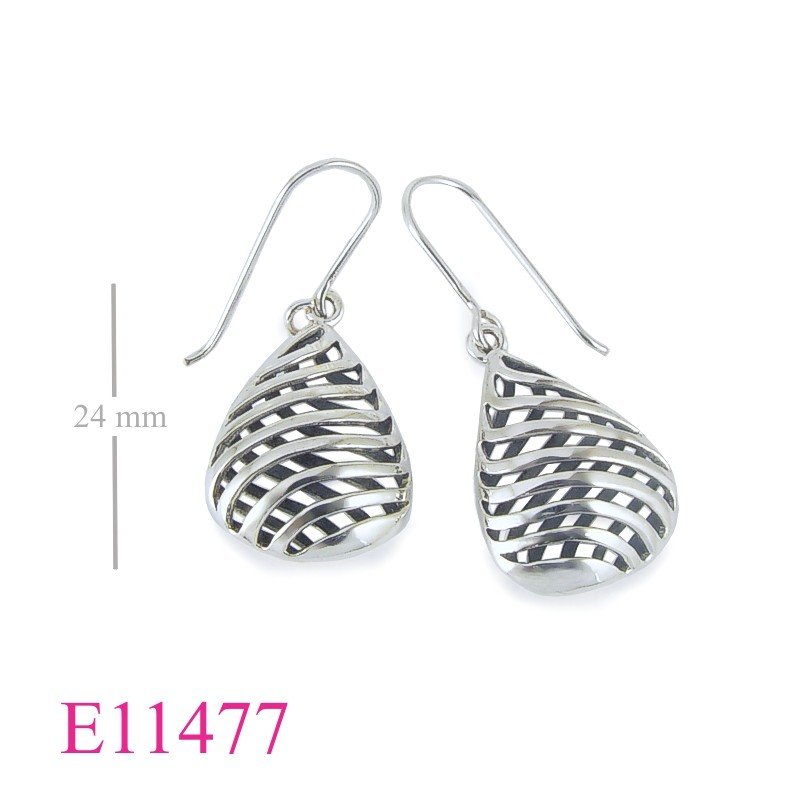 Earrings, cut out puff drop.