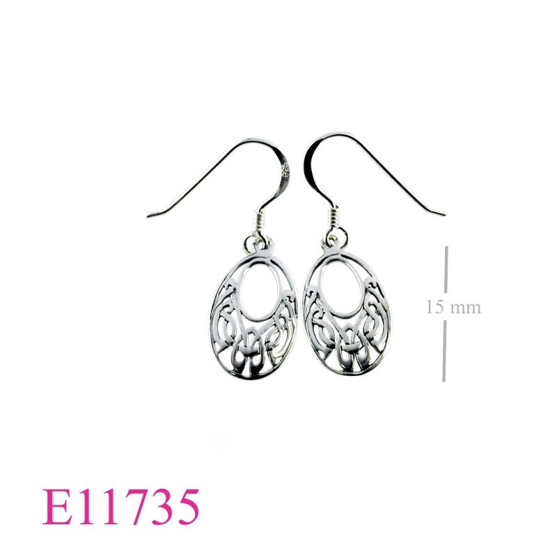 Celtic Earrings, oval Celtic.