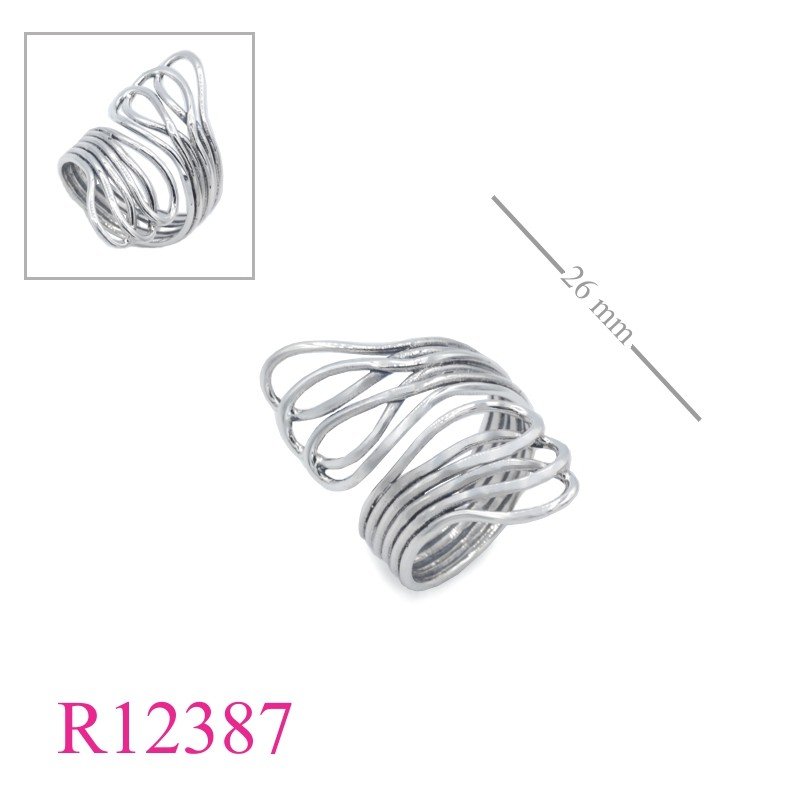 <p>Ring, 3 wires loops design.</p>