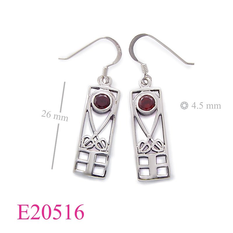 Mackintosh Earrings, rectangle Mackintosh with 4.5mm round stone.