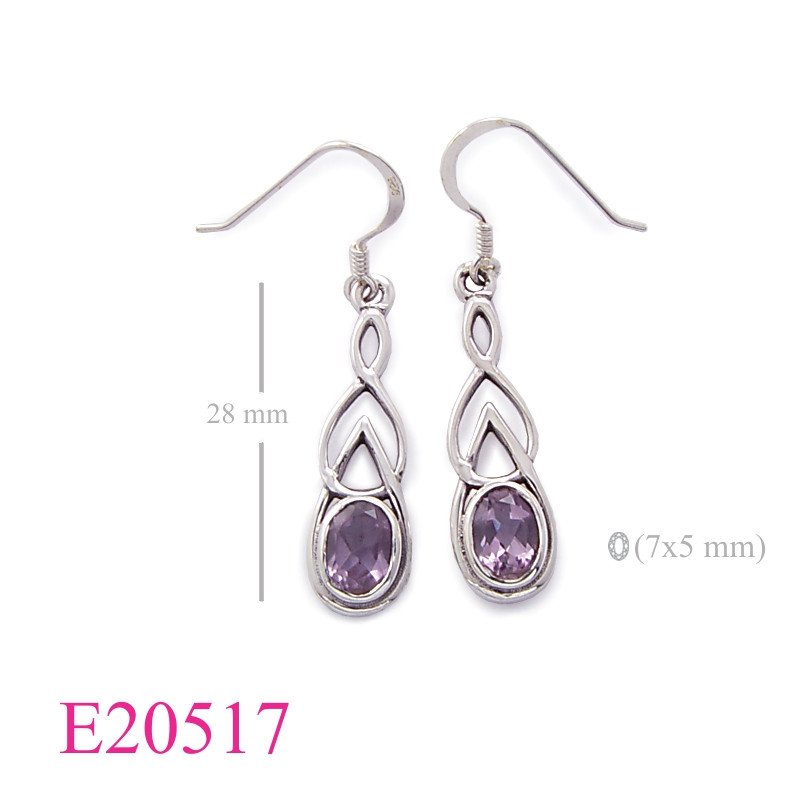 Celtic Earrings, celtic with 7x5mm oval stone.