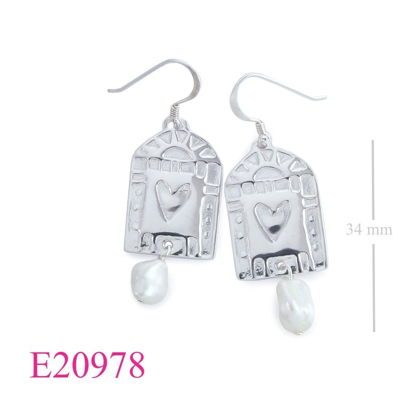 Heart Earrings, heart graphic design with hanging FW perl.