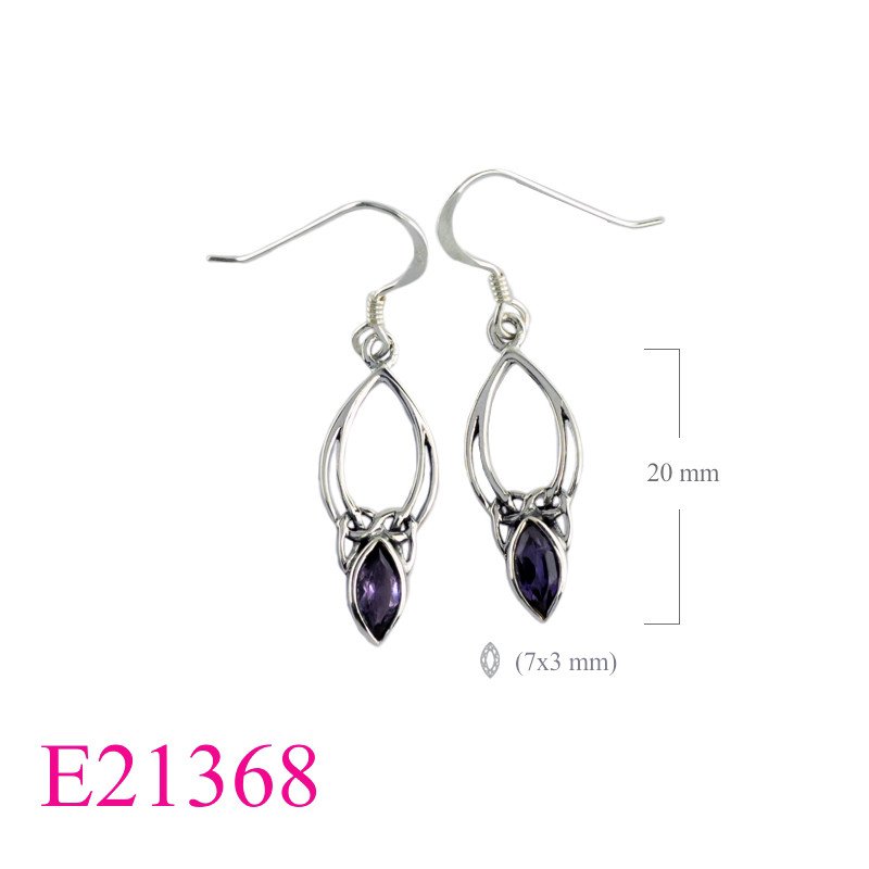 <p>Earrings, Celtic with marquise Real Garnet stone.</p>