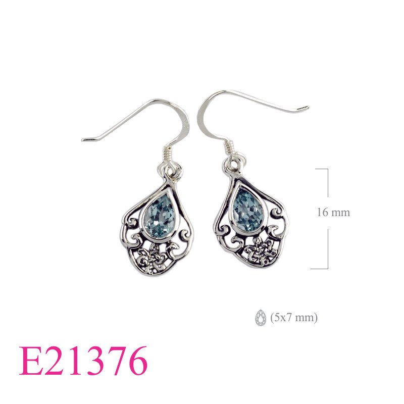 <p>Earrings, classic design with Real Peridot stone.</p>