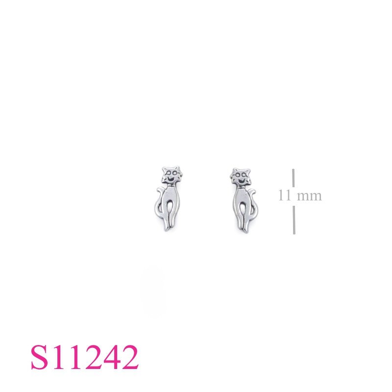 Earrings, cat.