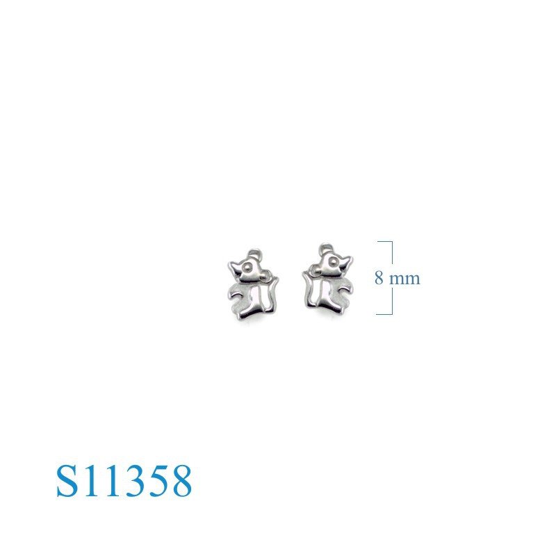 Earrings, little mouse.