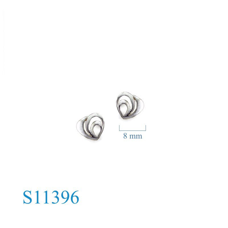 Earrings, heart.