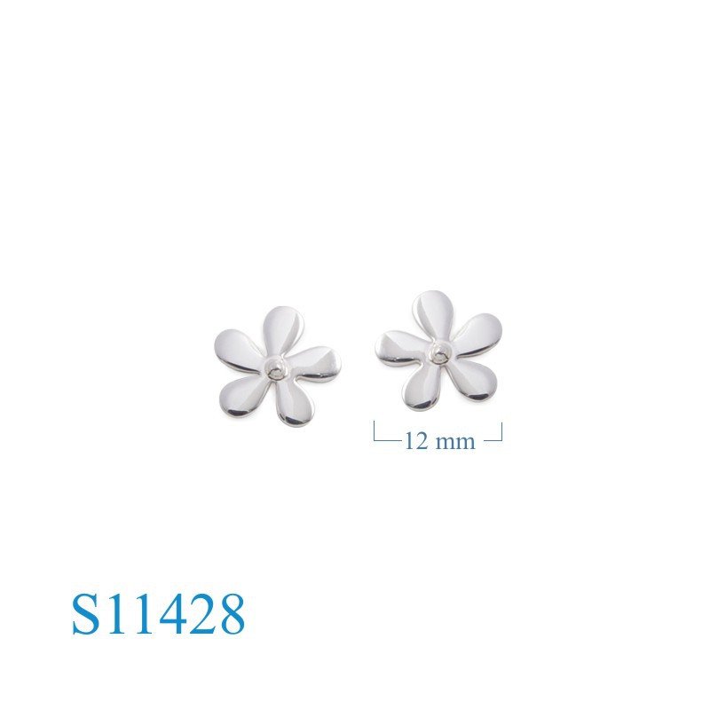 Earrings, 10mm flower.