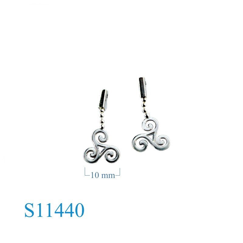 Earrings, hanging Triskelion.