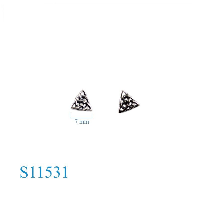 Earrings, small Celtic triangle.