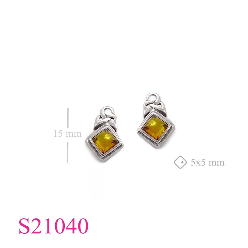 Earrings, celtic with 5mm square Amber.