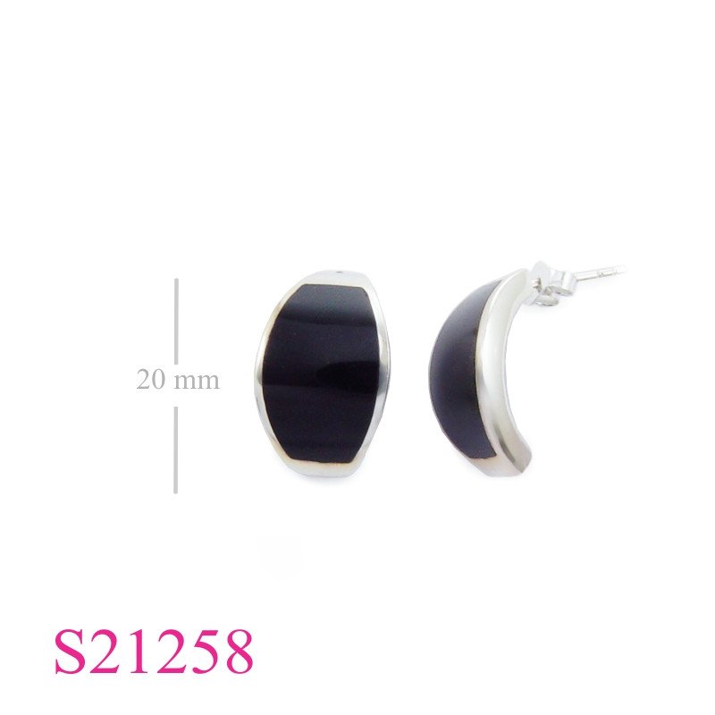 Earrings, curve.