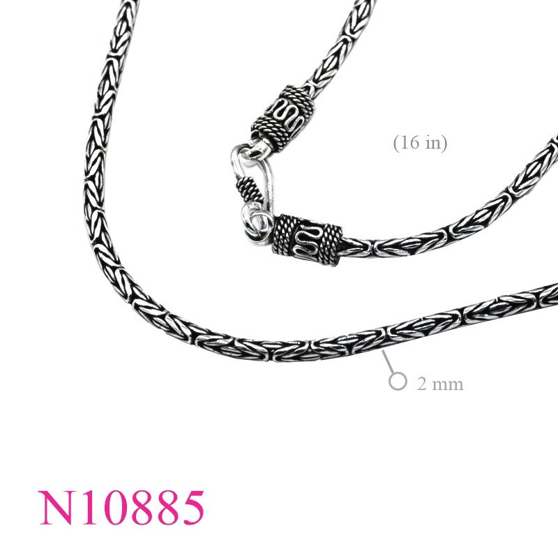 <p>Necklace, 16 inches Balinese design.</p>