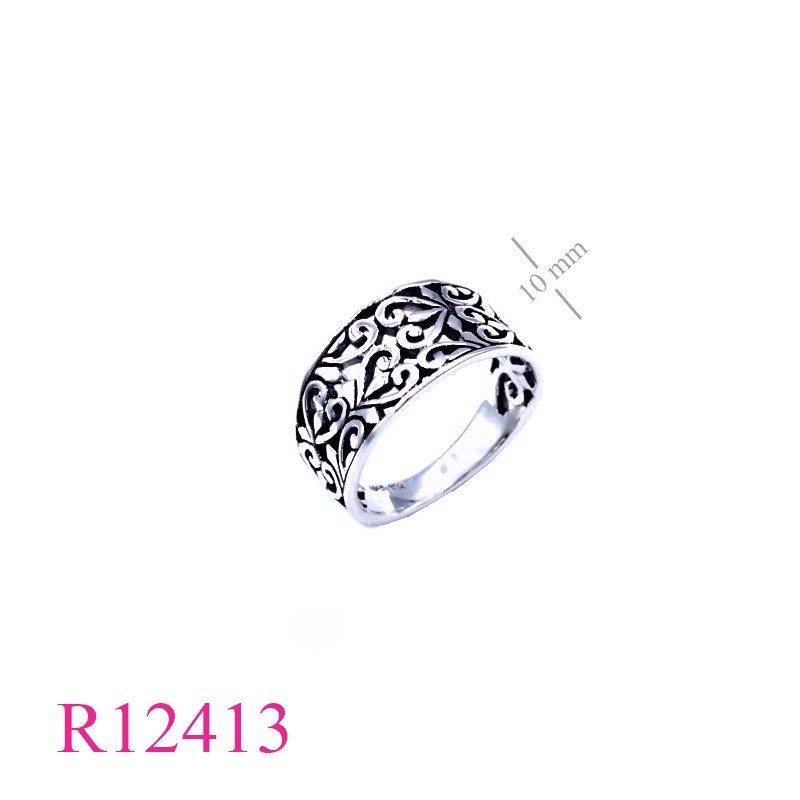 <p>Ring, openwork design.</p>
