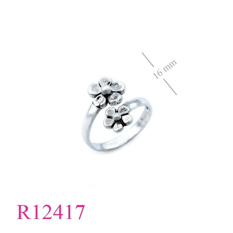 <p>Ring, 2 flowers.</p>