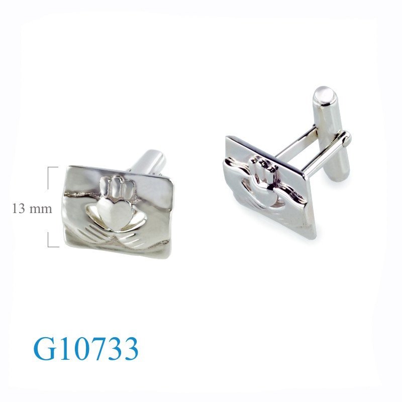 <p>Gift Jewelry, rectangle Claddagh cufflinks.</p>