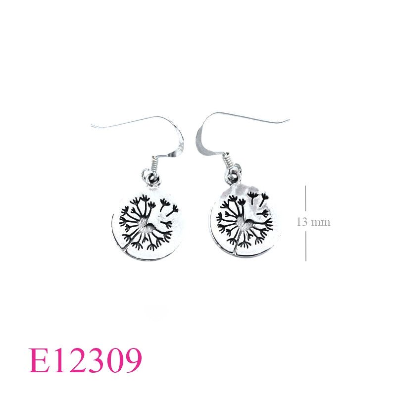 <p>Earrings, 13mm round Dandelion.</p>