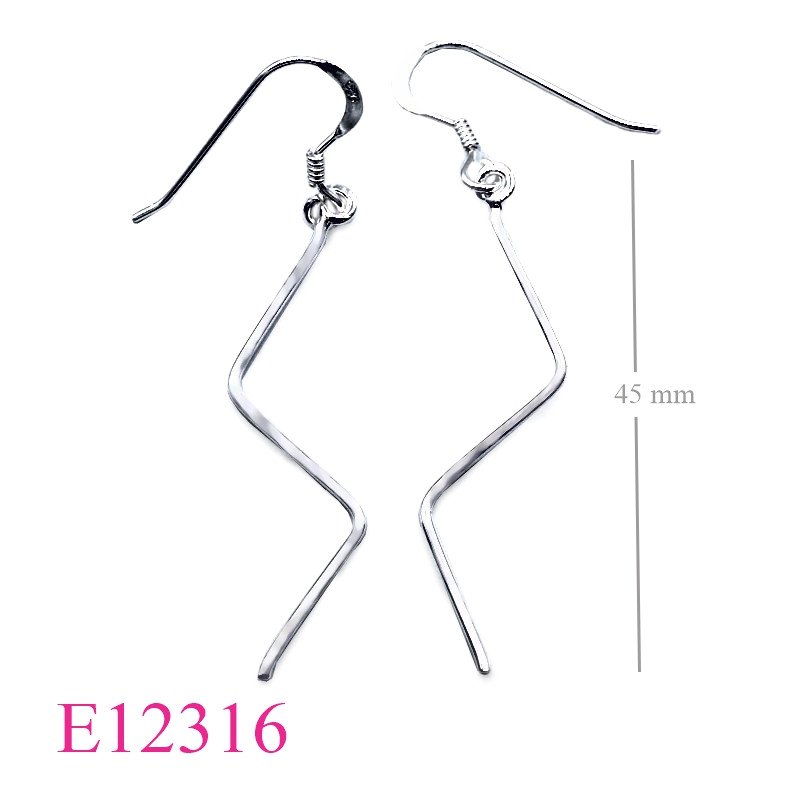 <p>Earrings, 1mm bended wire with e coating.</p>