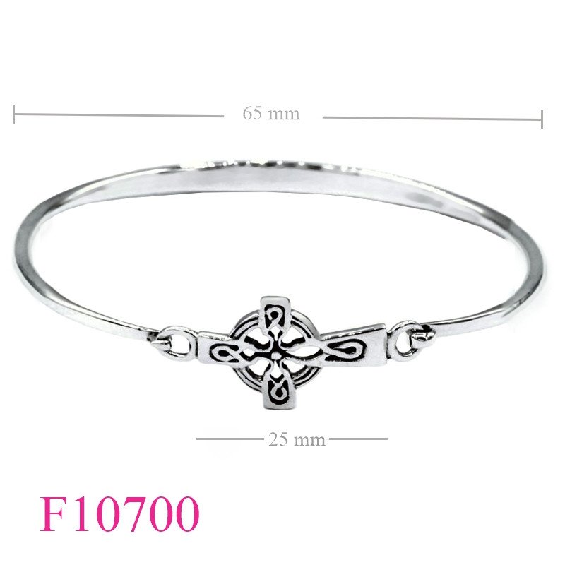 <p>Bangle, Iona cross.</p>