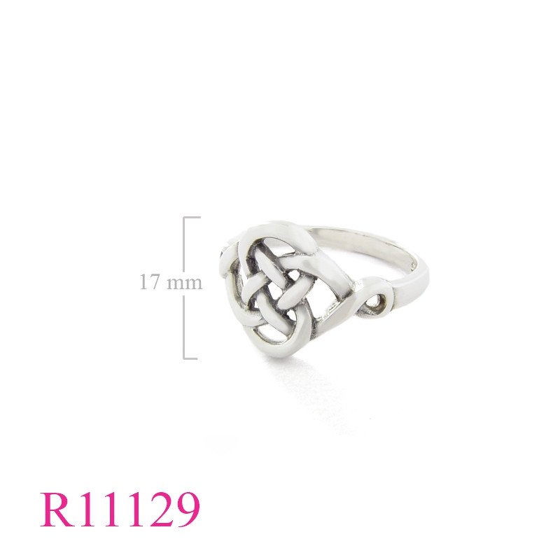 <p>Ring, celtic.</p>