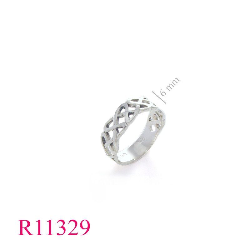<p>Band Ring, cut-out infinite Celtic loop.</p>